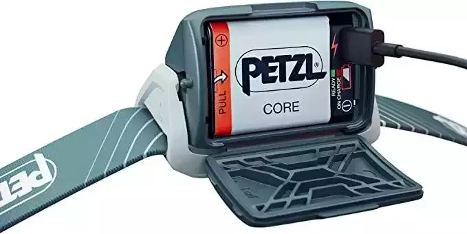 Налобный фонарь Petzl 450 lum TIKKA CORE Green E067AA02
